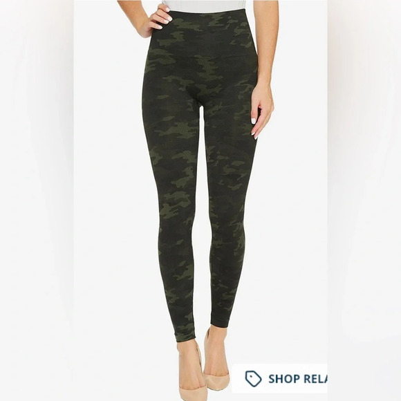 SPANX Look at Me Now Womens Seamless Leggings Camo green sz M - Picture 1 of 4